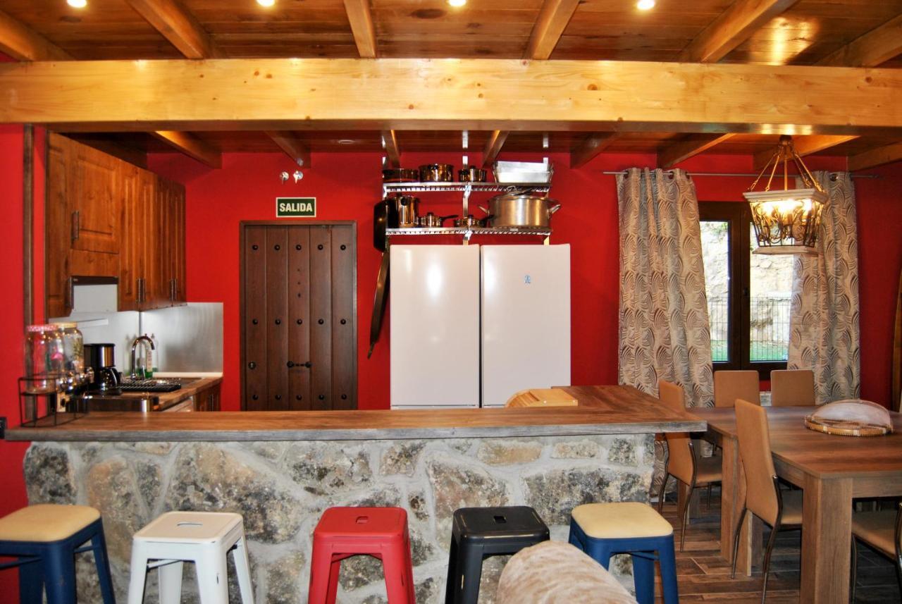 Complejo Casas Rurales Mansiones Y Villas Deluxe Collado Mediano 외부 사진