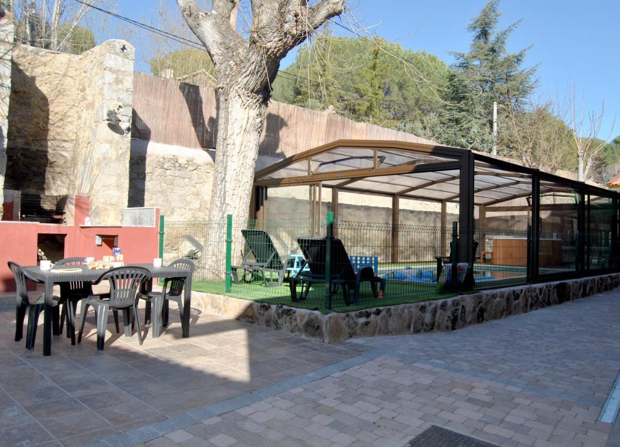 Complejo Casas Rurales Mansiones Y Villas Deluxe Collado Mediano 외부 사진